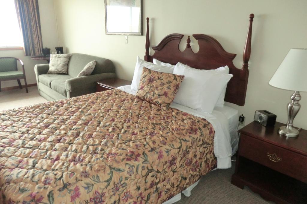 Admiral Digby Inn Restaurant And Cottages Экстерьер фото